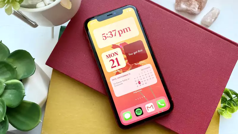 How to Create Custom iPhone Widget and App Icon in IOS14