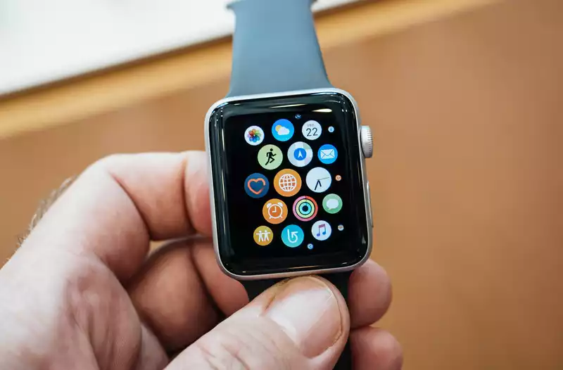 Apple Watch 6 launches along with the cheaper new Apple Watch "SE"