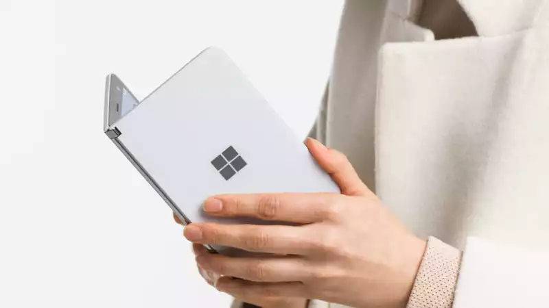 The Microsoft Surface Duo is now a much better deal for Android fans