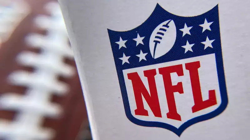 Apple is reportedly negotiating for the nfl Sunday Ticket - and it could be a game changer