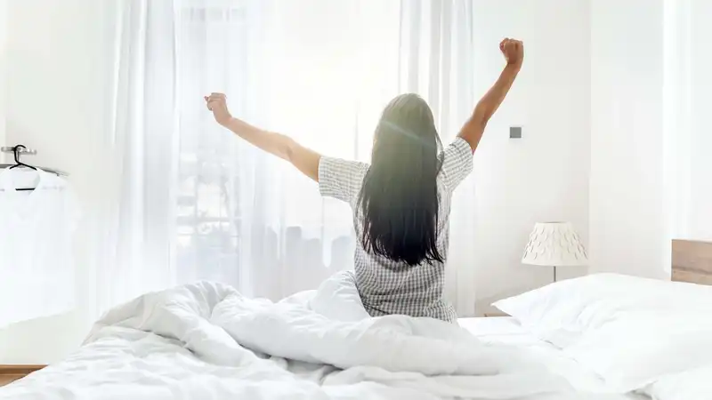 Better sleep starts with morning sunlight, New study suggests